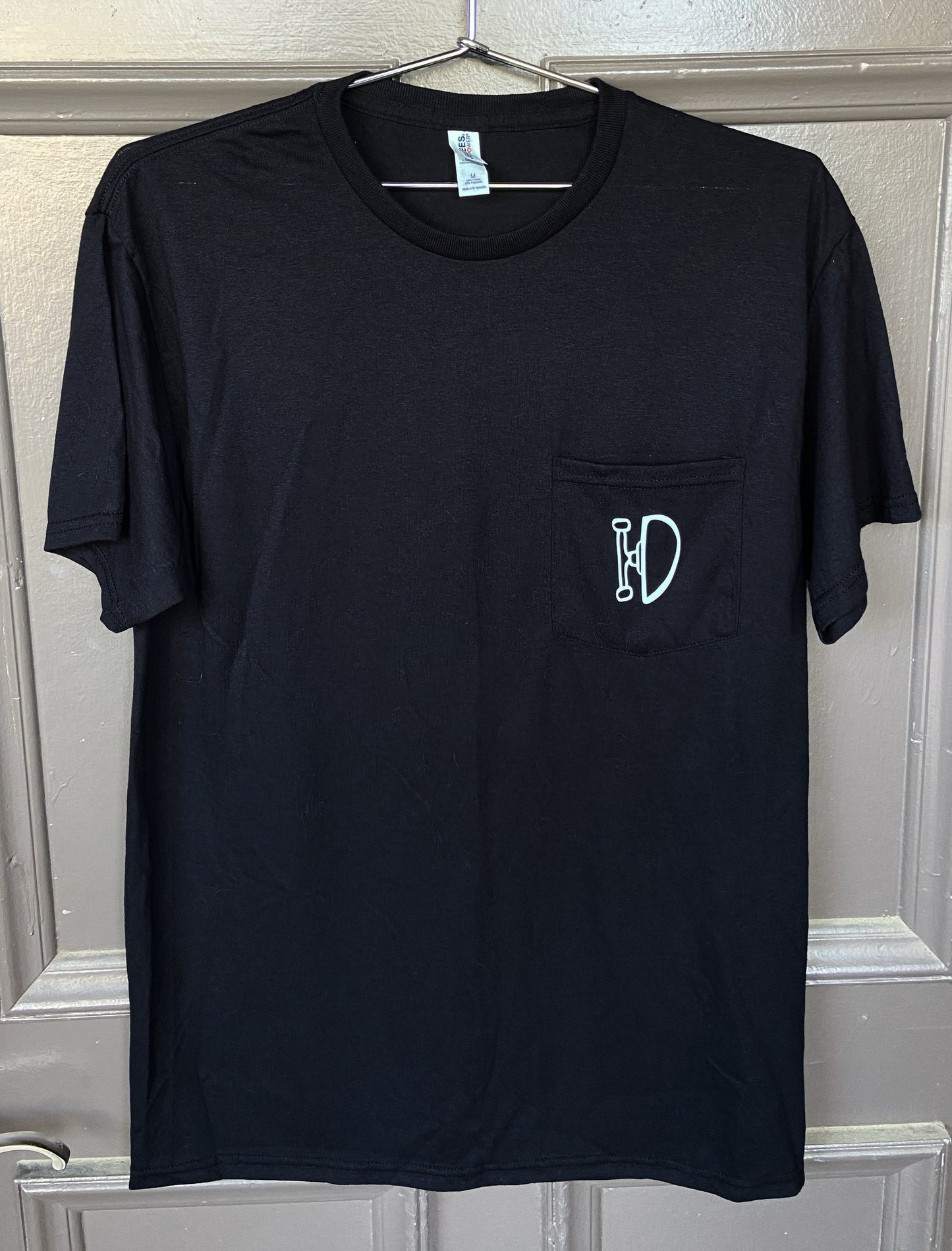 Black Pocket Logo Devise T-shirt