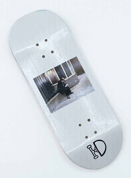 Doom Scroll - Devise Deck